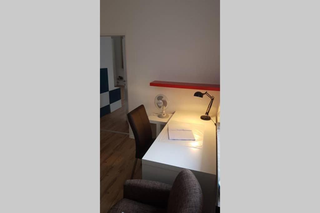 Appartement Vanille, Ferienwohnung Mit Eigenem Eingang, Wie Ein Kleines Haus Bad Salzuflen Exterior foto
